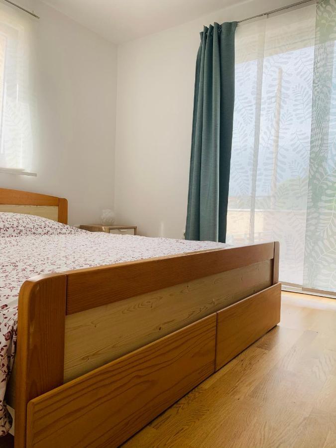 科斯特雷纳Apartman Marley公寓 外观 照片